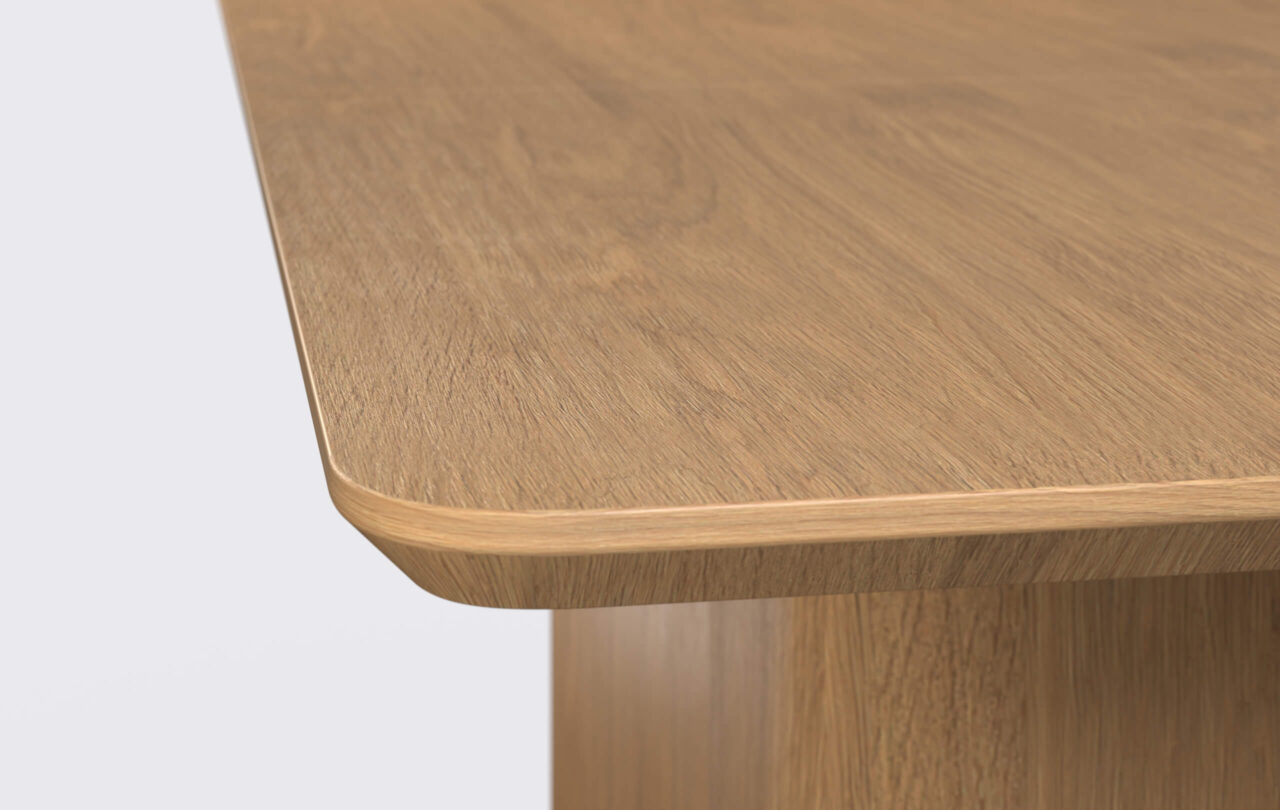 Stół prostokątny na podstawie, fornirowany naturalnym fornirem dębowym, rozkładany.