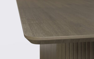 Stół prostokątny do jadalni, rozkładany na jednej nodze z lamelami dębowymi.